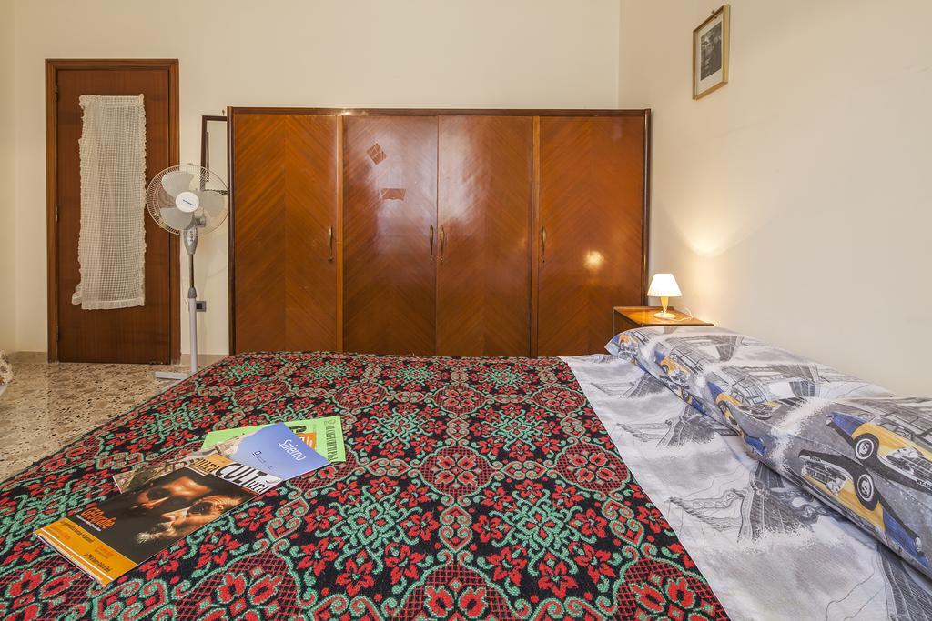 B&B La Contessa サレルノ 部屋 写真