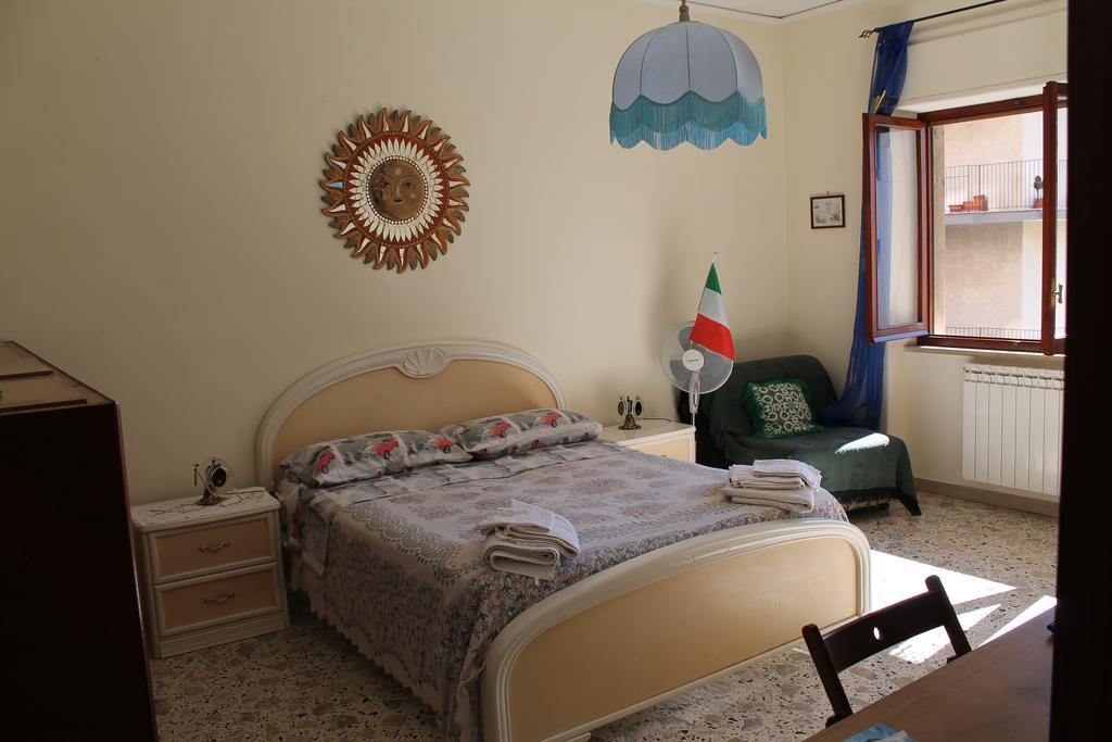 B&B La Contessa サレルノ エクステリア 写真